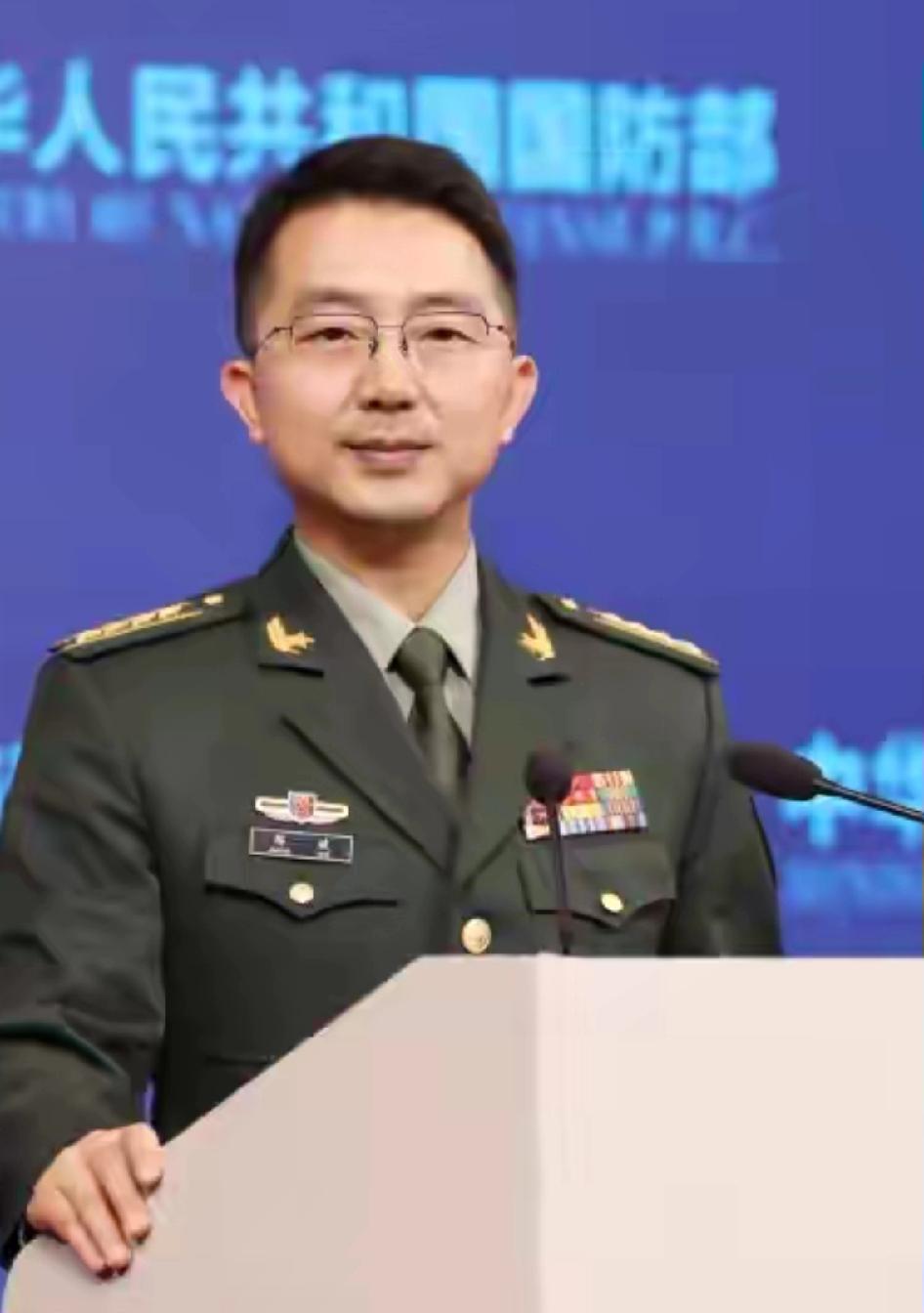 凑七国跑南海耍威风？在南部战区眼皮子底下，全是来送笑料的
号称“44年来最大规模