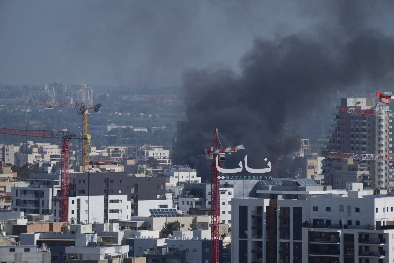 🔻NAYA 通讯社，以色列特拉维夫等地遭到伊朗导弹袭击。🔻被集束导弹摸奖了。