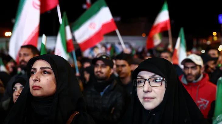 伊朗官方和国家控制的媒体正在转向更强硬的战争宣传模式，同时为可能重启冲突做舆论准