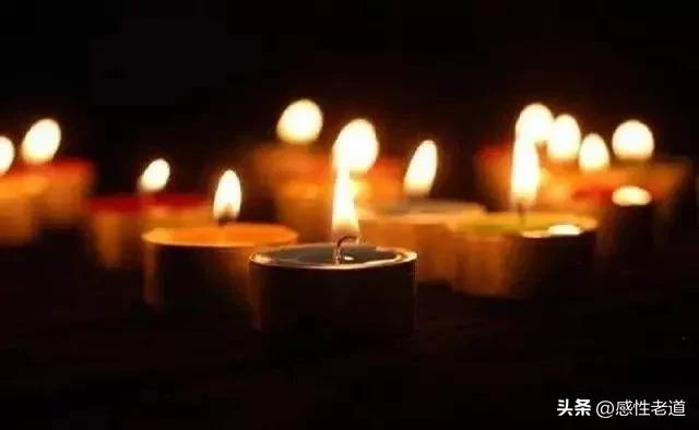 他把生命和鲜血洒在高原——37岁民警额旺格拉抓捕嫌疑人壮烈牺牲。
 他用12年从