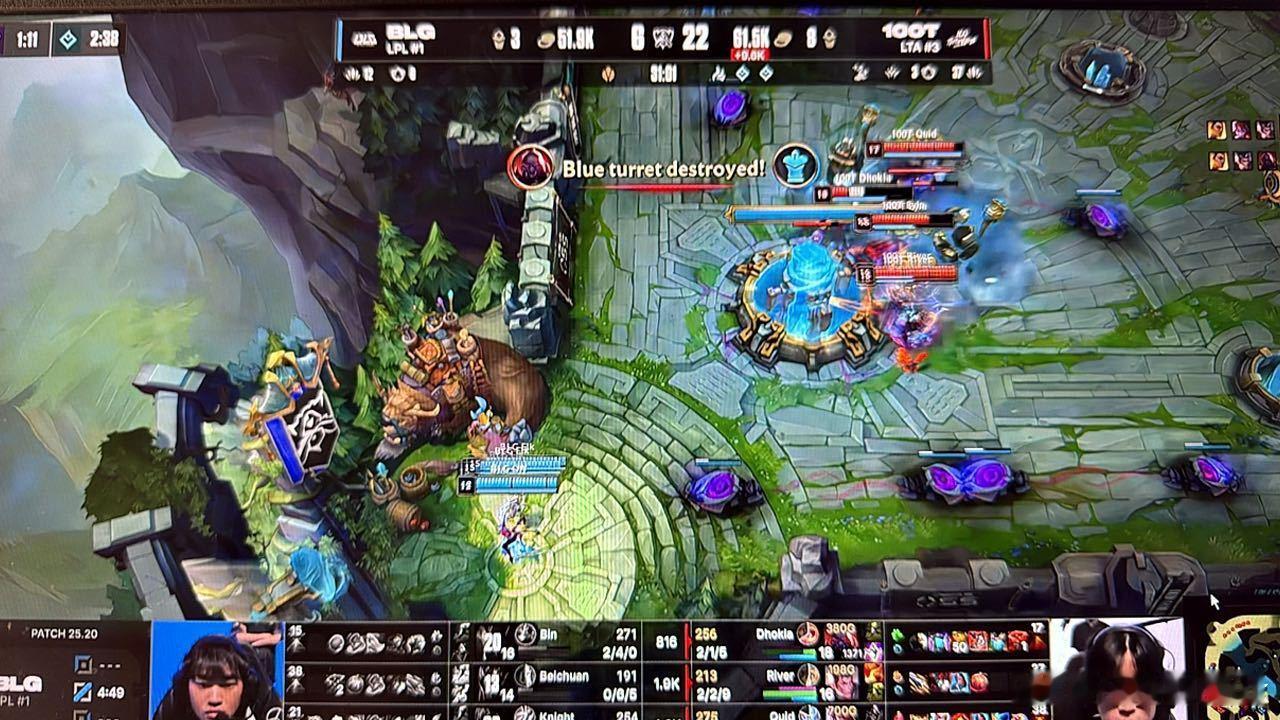 我没眼花吧。。。100T轻松战胜BLG，醒一醒吧哥们！！100T爆冷战胜BLG 