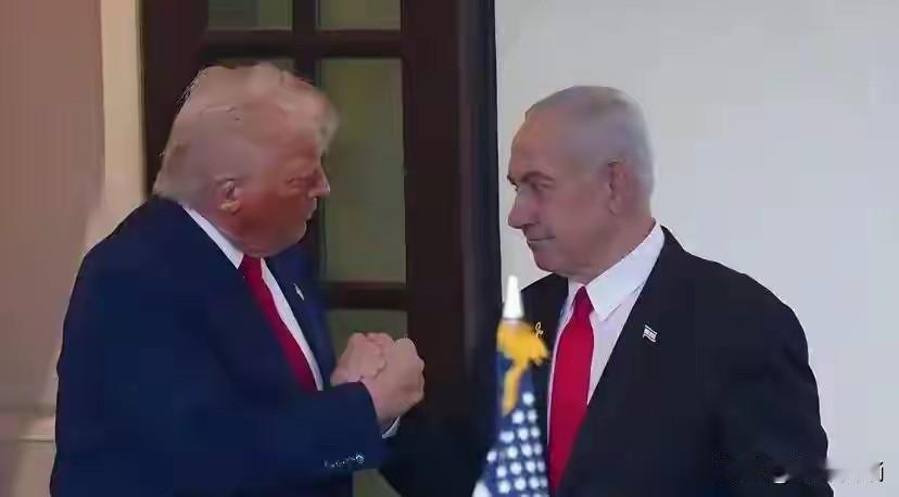 美国和以色列陷入了分歧！
特朗普说伊朗没有啥目标可以打了。
以色列说可以攻击的目