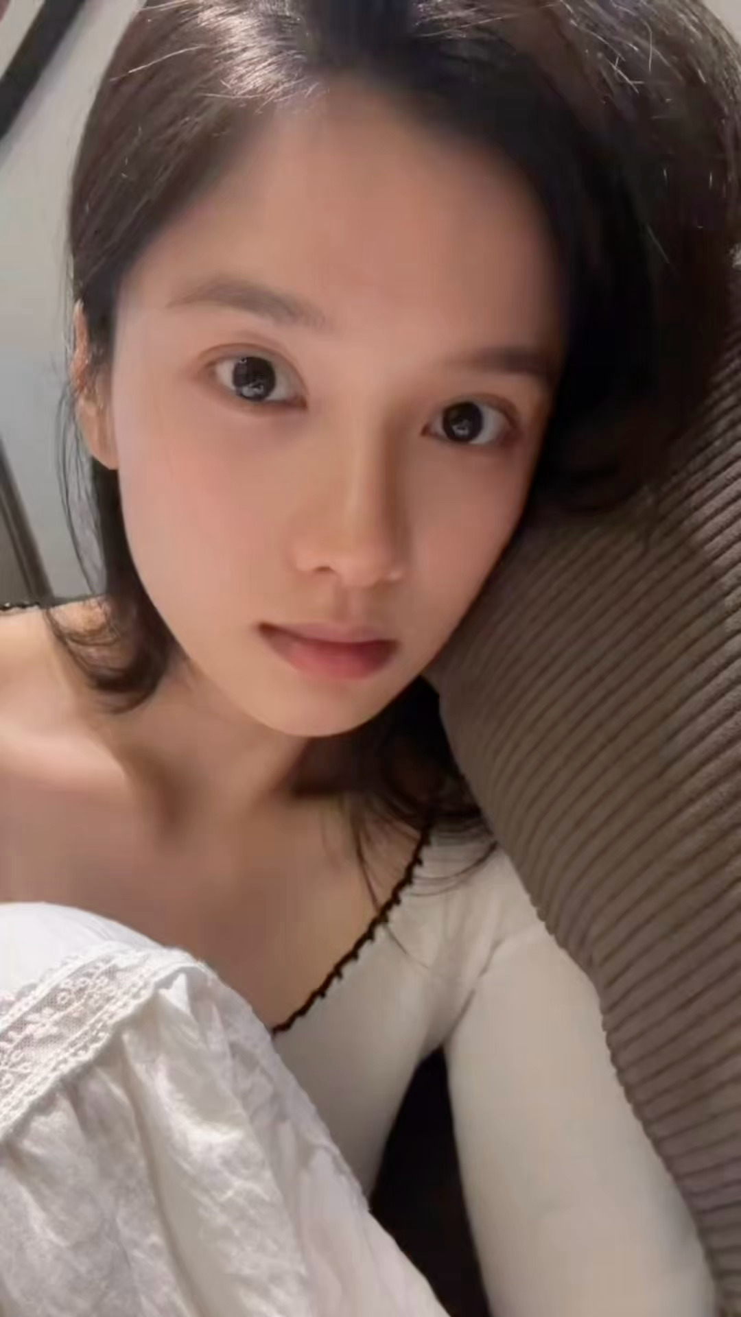 张婧仪丨素颜小猪这个萌