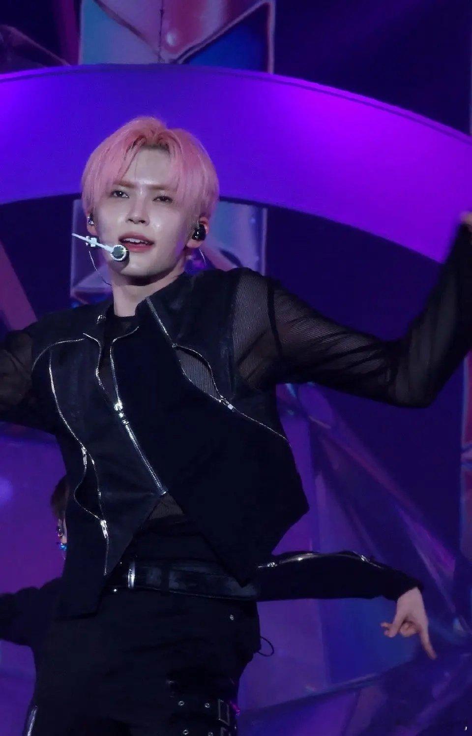 这谁，感觉有点油…… ​​​