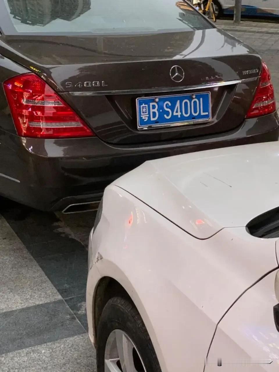 网友们，你们见过最牛逼的车牌是什么?