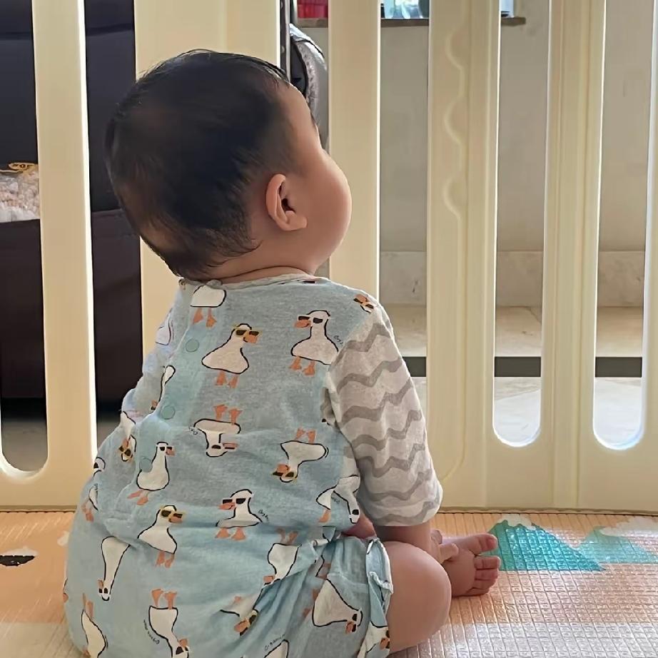 二胎儿子偷偷随父姓，看清户口本那一刻，女人彻底寒了心。
 
网上有句话特别扎心：