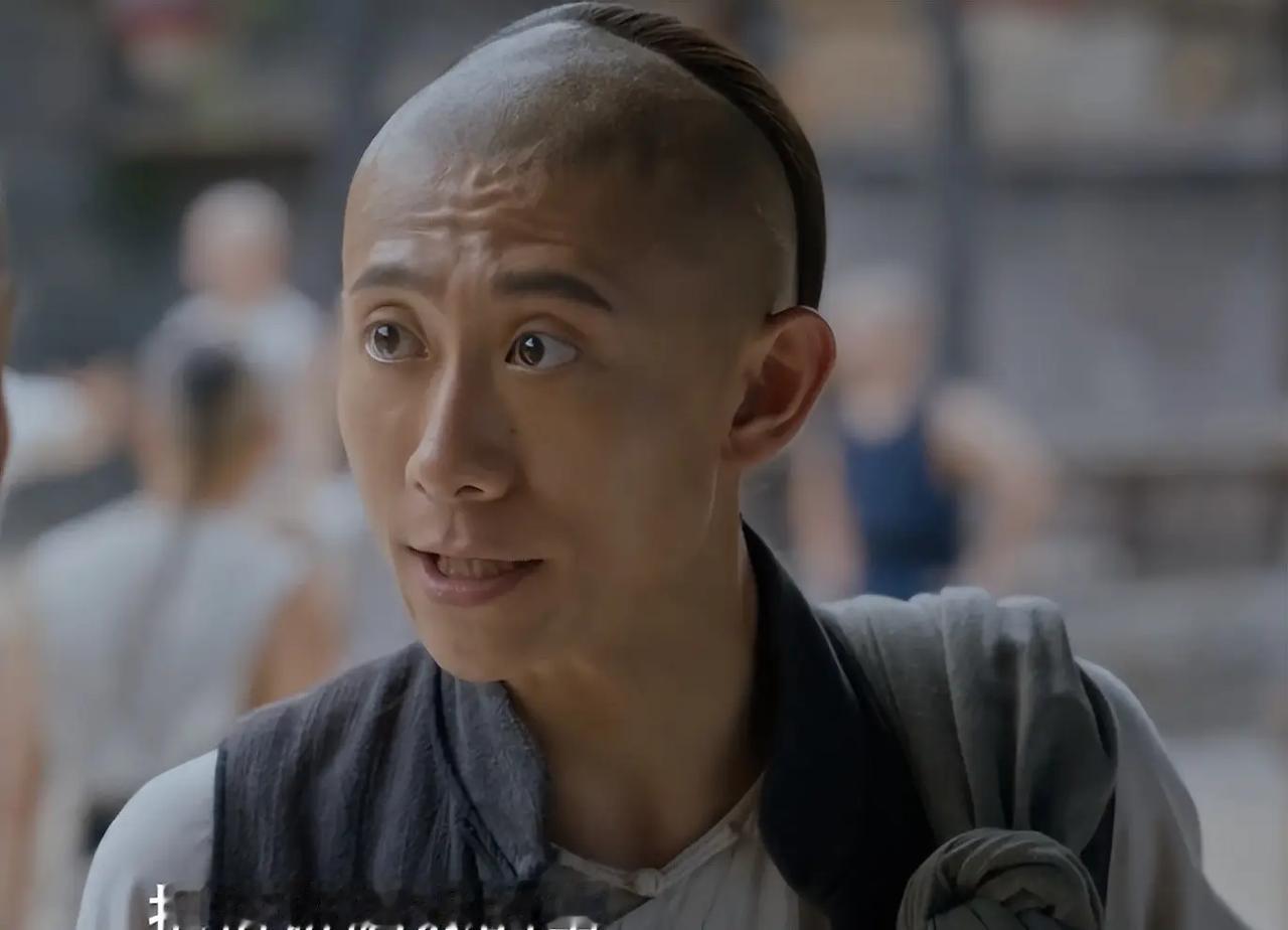 张一山坦言以前闹腾是“逢场作戏”，那样太累！
9月18日晚，张一山空降媒体群，畅