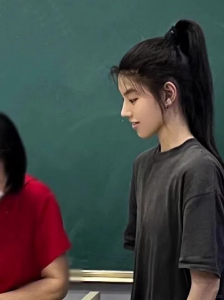 05女大 Le