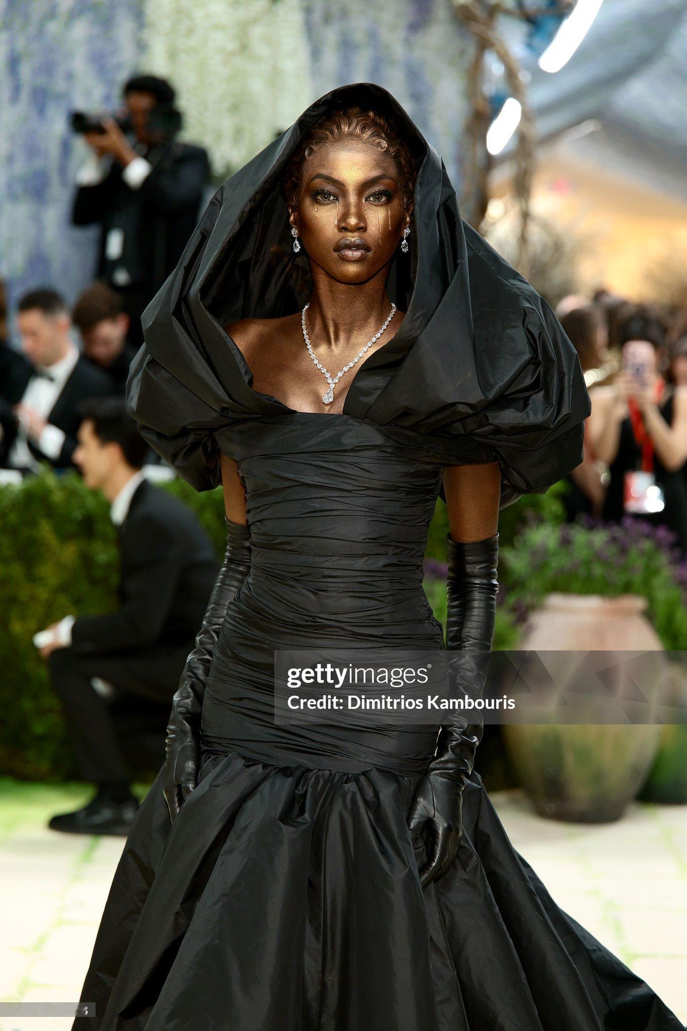 Anok Yai ！！Met Gala 战神稳定发挥 MetGalaMetGal