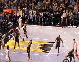 火箭vs勇士这波首节暂停，评论区直接炸锅了！

北京时间11月27日，首节刚打6