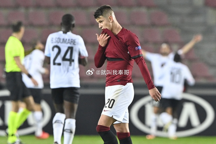 罗马诺：保级后强制买断，蓝狐先租后买2000万欧签赫洛泽克达协议名记罗马诺消息，