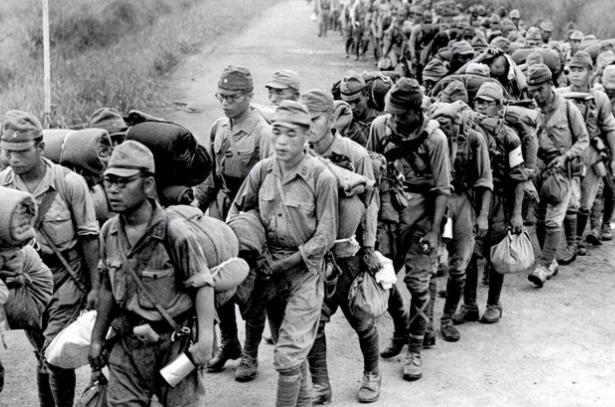 终于有个日本人，把窗户纸给捅破了：日本别再做梦了，再打仗，国家可能就没了。
 