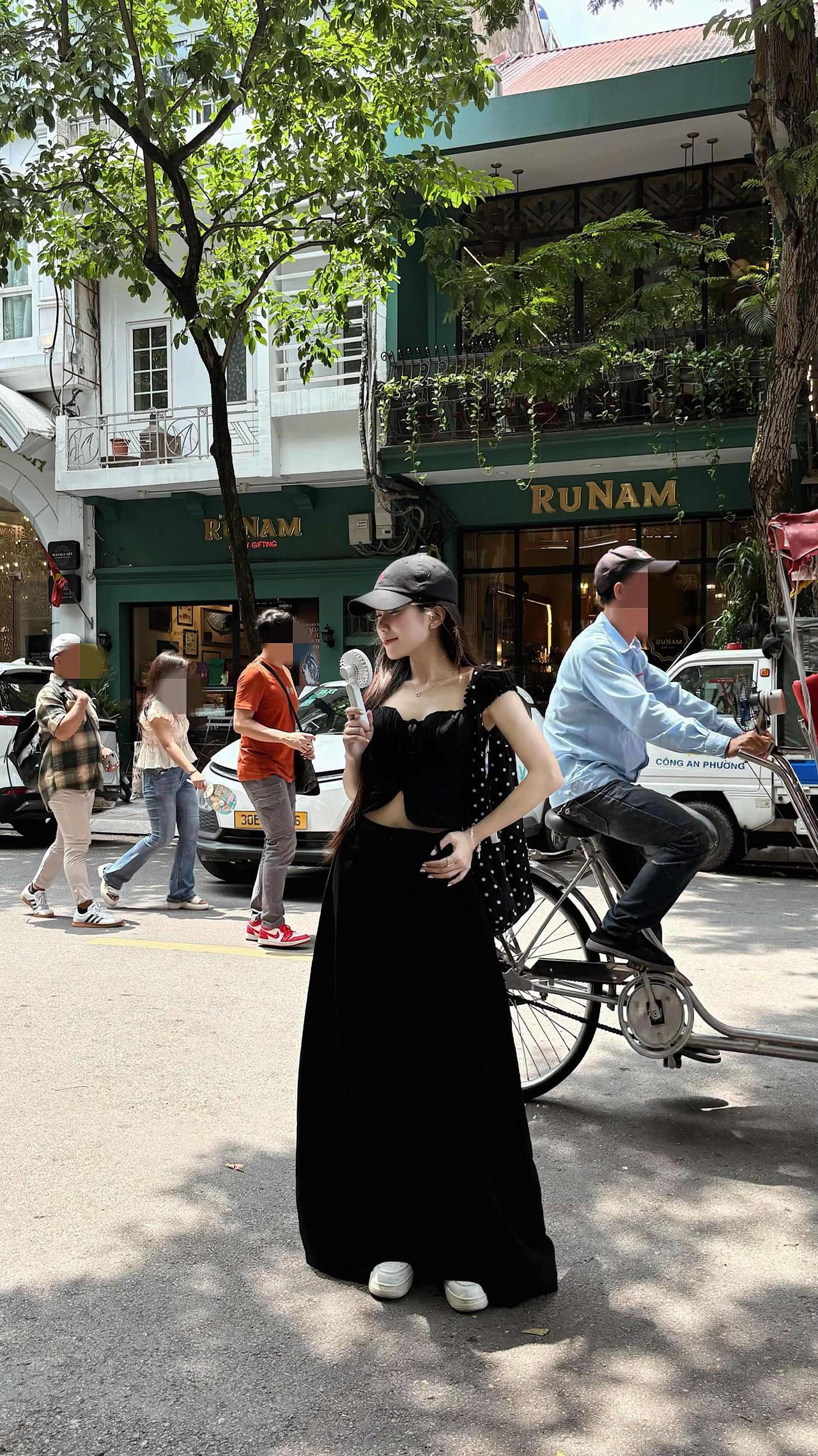 如何穿得既优雅又自然?