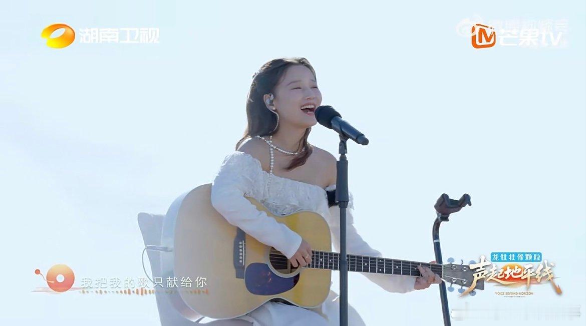 我单恋的时候就这样 一听就共情！努尔乔尔蓬用歌声勾勒单恋模样，纵使未被看见，爱意