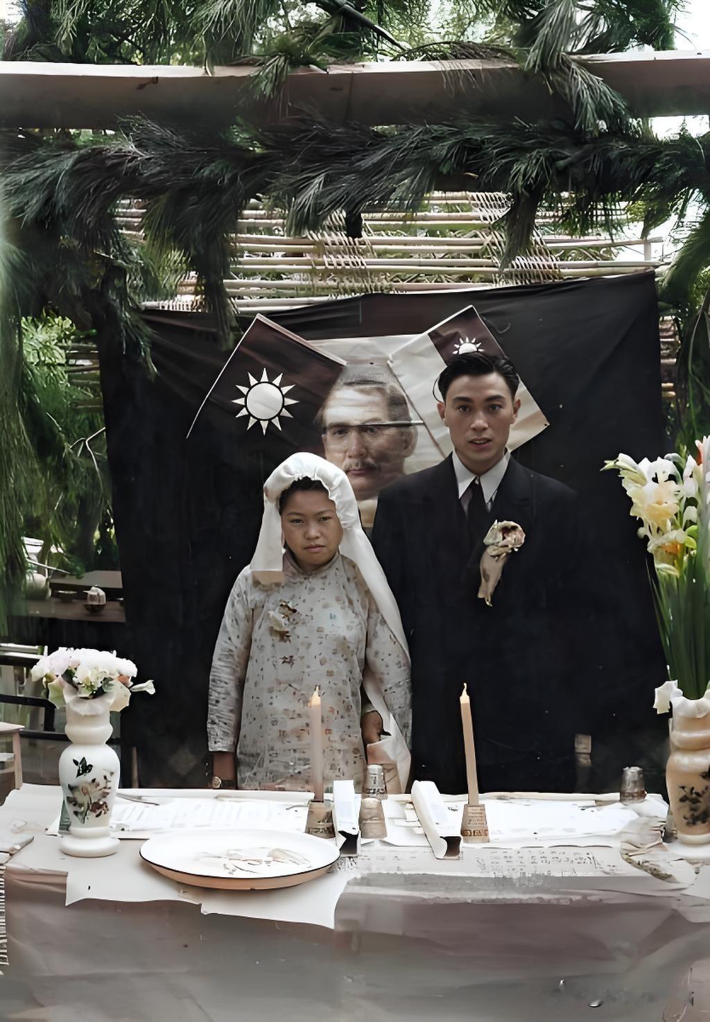 1945年，正值抗日战争取得胜利前夕，在中国的大后方——云南，一对年轻的小夫妻在