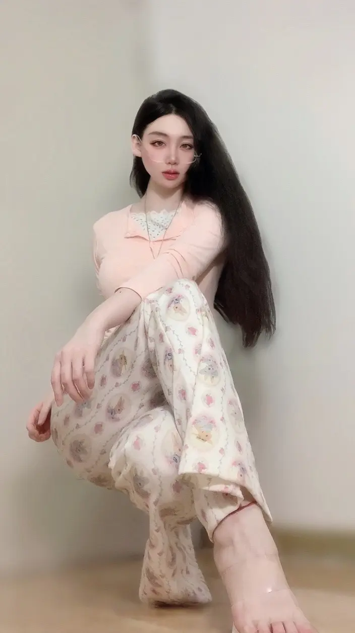 50岁依然保持好状态之。凡间一今世 我以所有的眼泪 筹报你灌溉之情