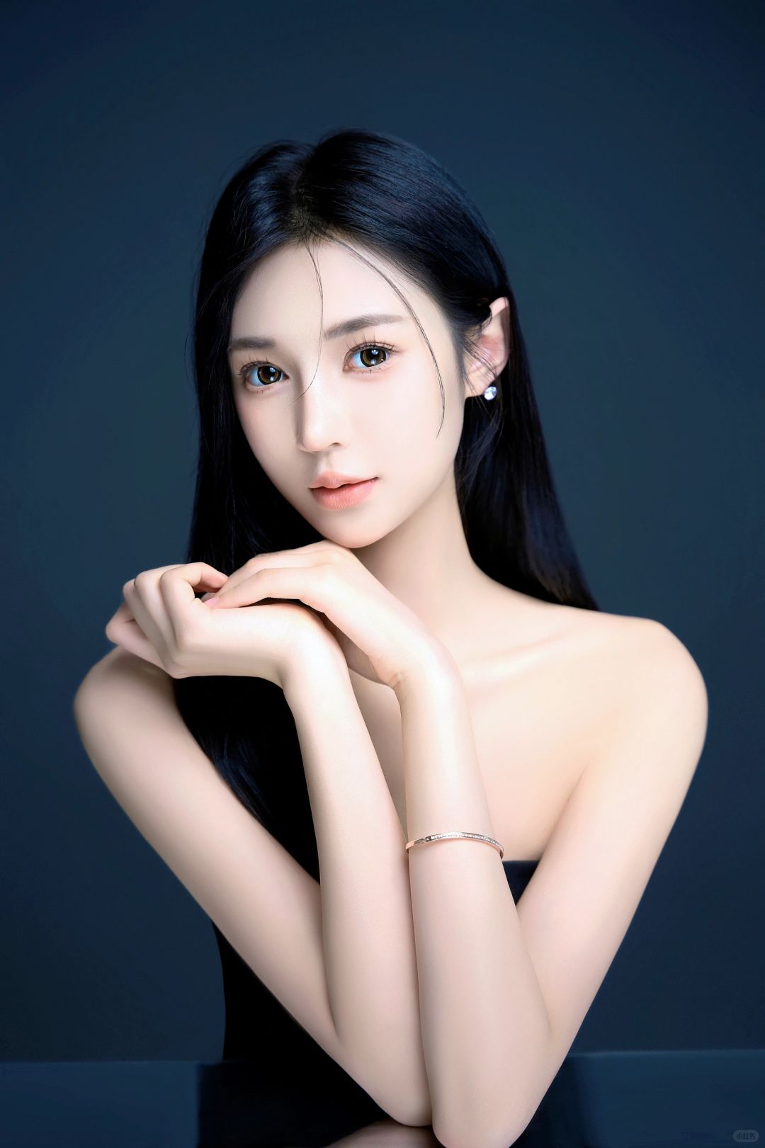 黑长直也太温柔了～
