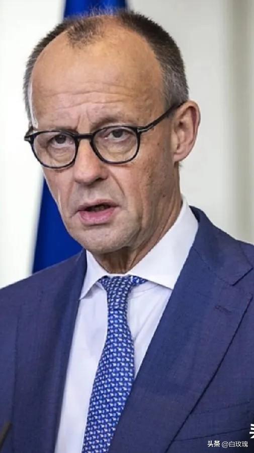 彻底怒了！
德国总理梅尔茨在与美国总统特朗普会晤后表示，任何有关俄乌冲突的停火协