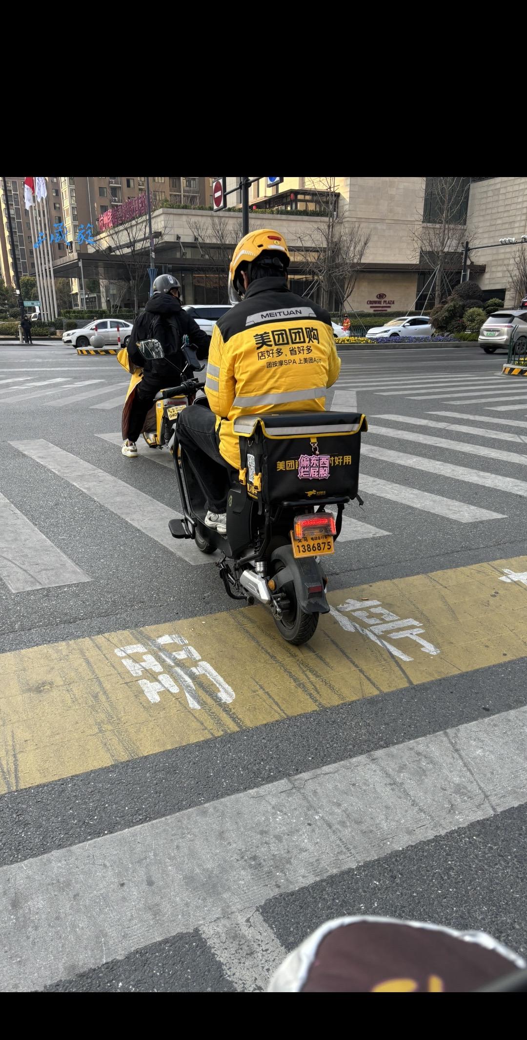 会说的说不过胡说的 积德的干不过缺德的 善良的玩不过狼心狗肺的 真诚的...