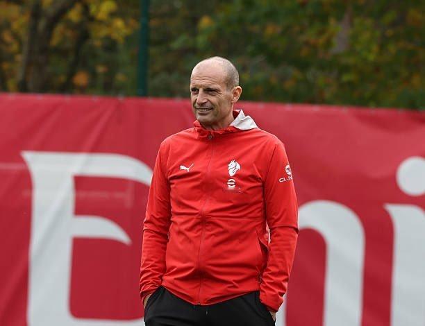 【MN】 🔴⚫️ 意大利当地时间本周五上午，米兰将以闭门比赛的方式与 维尔图斯