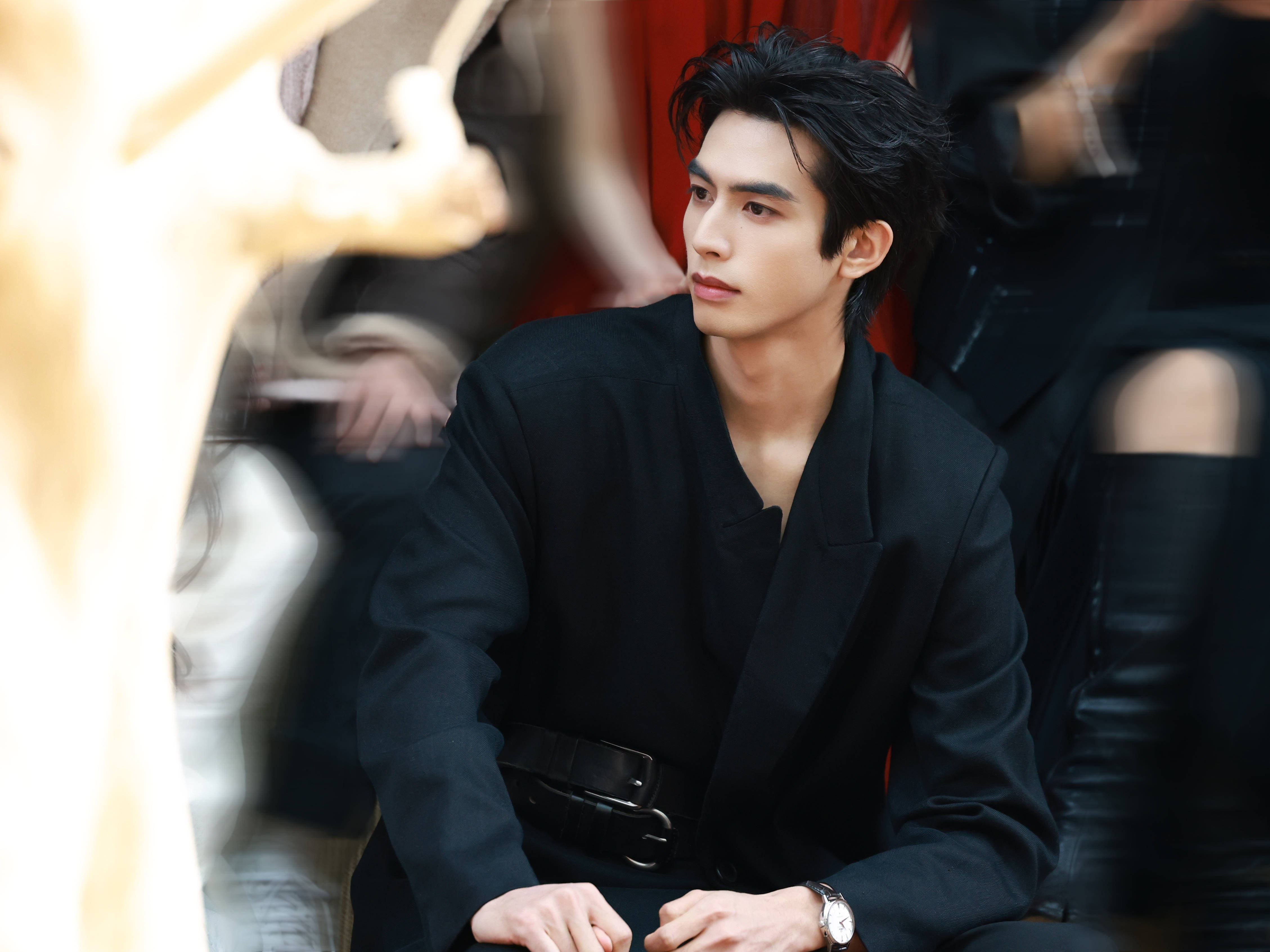 完全男模 、完全门面  🖤 