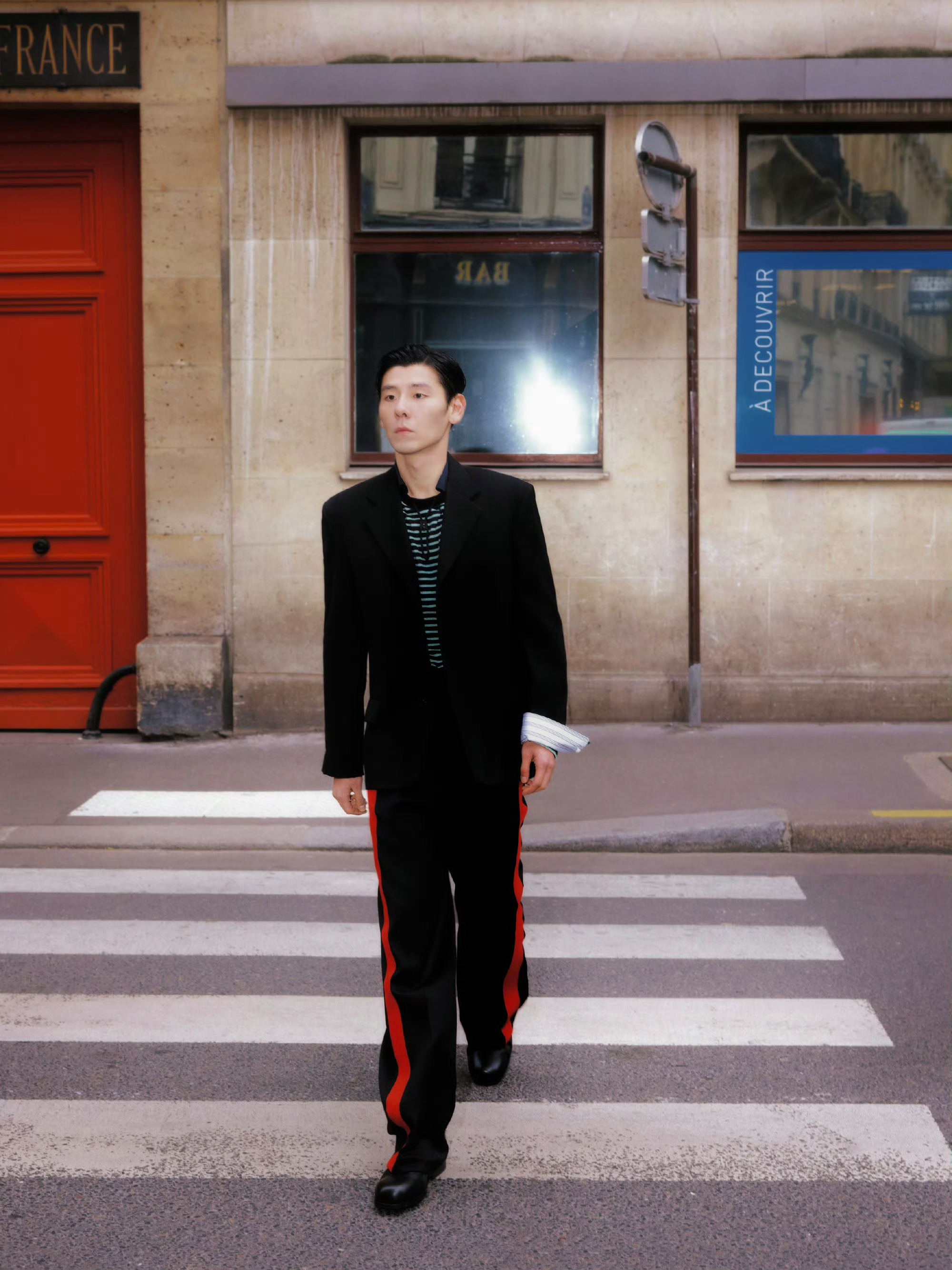 蒋奇明  —  LOEWE  巴黎时装周 