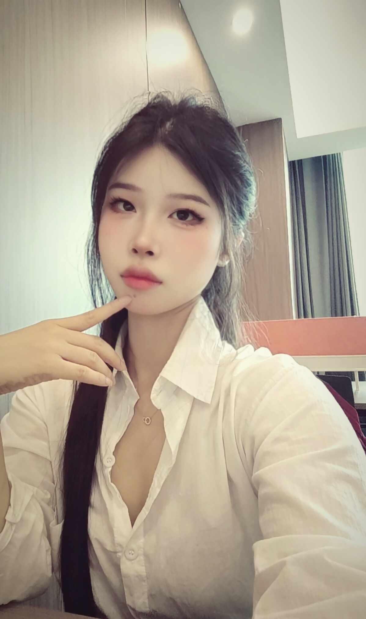 生活日记/
但行好事，莫问前程
日常 ootd 健身 发点生活边角料 记录生活 