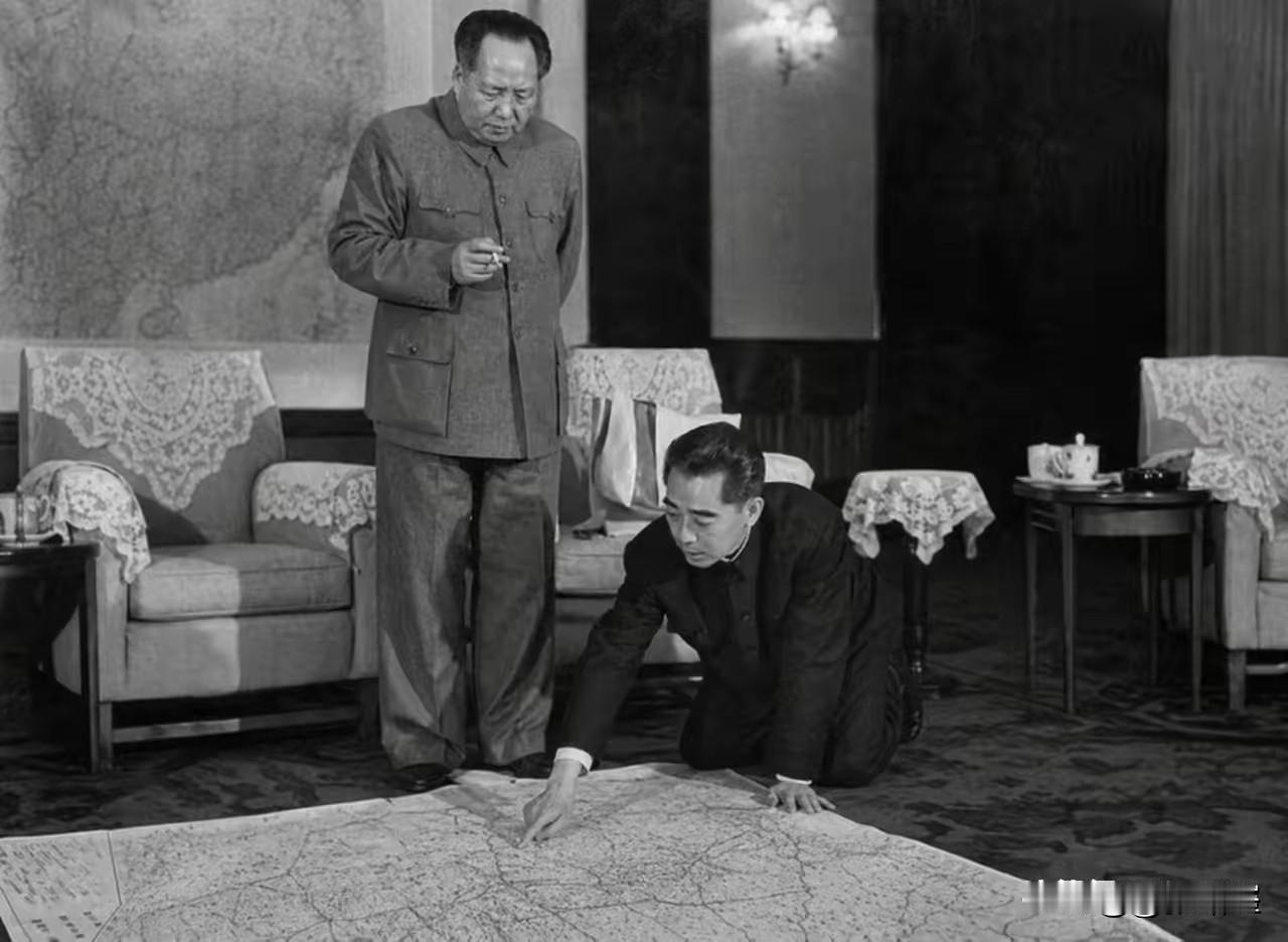 没有什么会大于真理

权力再大也早晚有生锈的时候！
金钱再多也早晚有撇下的结局！