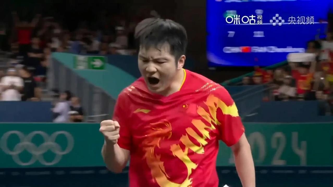 樊振东获得金牌及其自己的大满贯，现场所有人都为樊振东加油高户，这是一场高质量的球