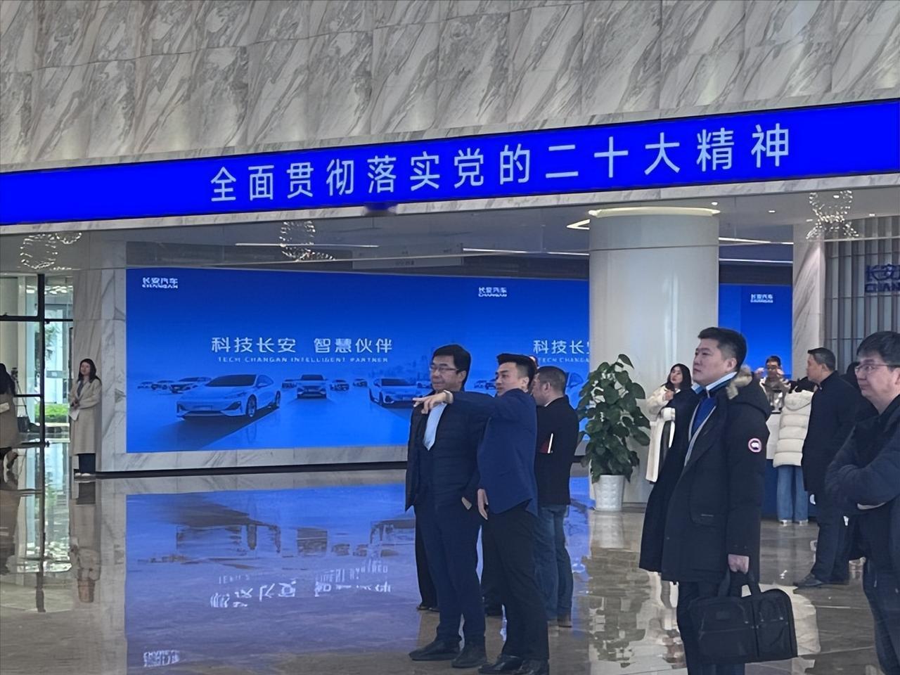 高合正接触长安洽谈收购事宜[what]

2月28日中午，一张高合汽车创始人丁磊