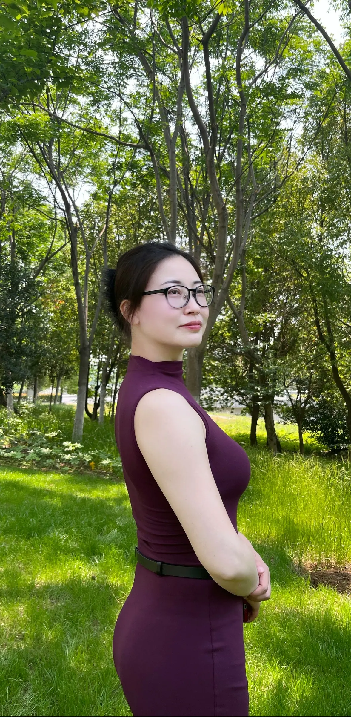 有肉感的身材 紫色系 显瘦穿搭 80后老阿姨一枚 优雅气质