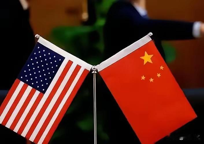 美国强行押走委内瑞拉总统，中国没动；转头轰炸伊朗，中国还是没动。华盛顿情报圈里这