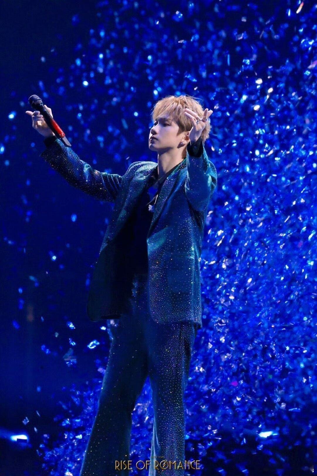 汪苏泷以一道闪电启动明日世界汪苏泷这也太明日世界了 谁说偶像没有天命Buff的，