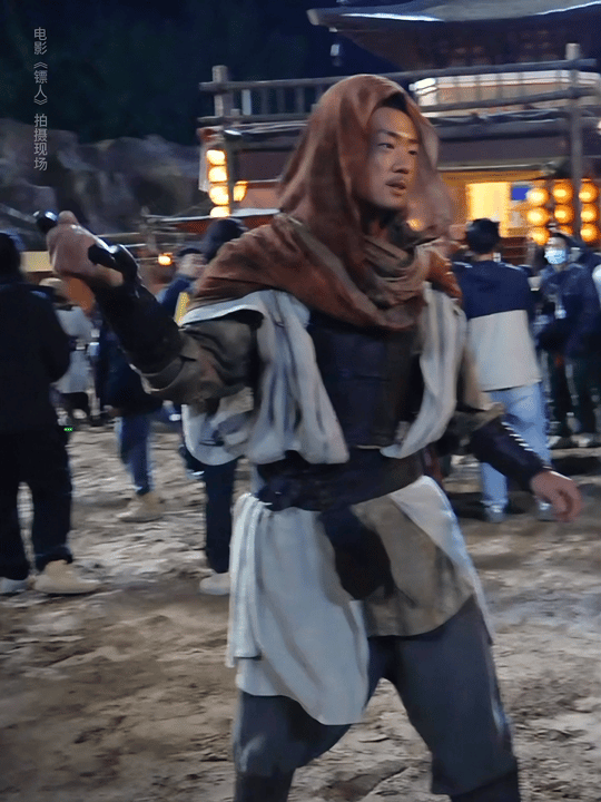 陈少熙回应镖人圆了打戏梦 陈少熙回应参演《镖人》，饰演莫家勇士，虽部分镜头未上映