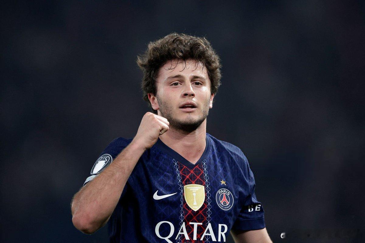 João Neves 巴黎圣日耳曼5比4拜仁