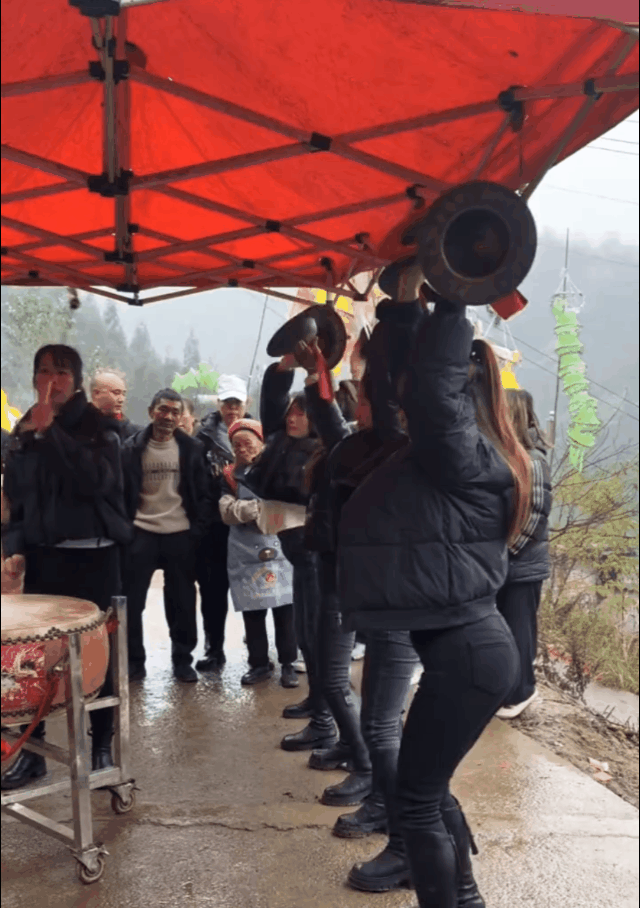 白事都快办的成喜事了！