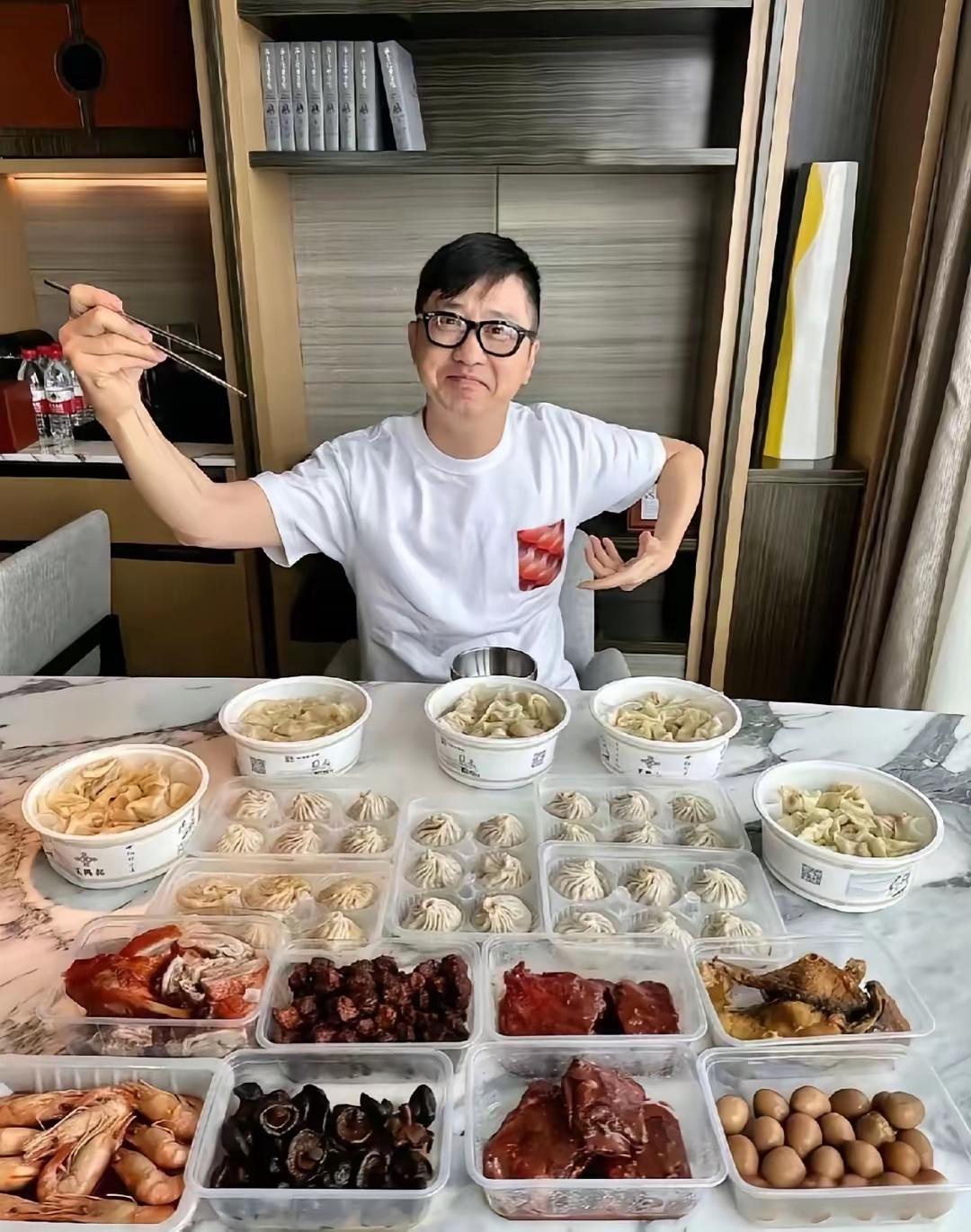庾澄庆的饭食真丰富