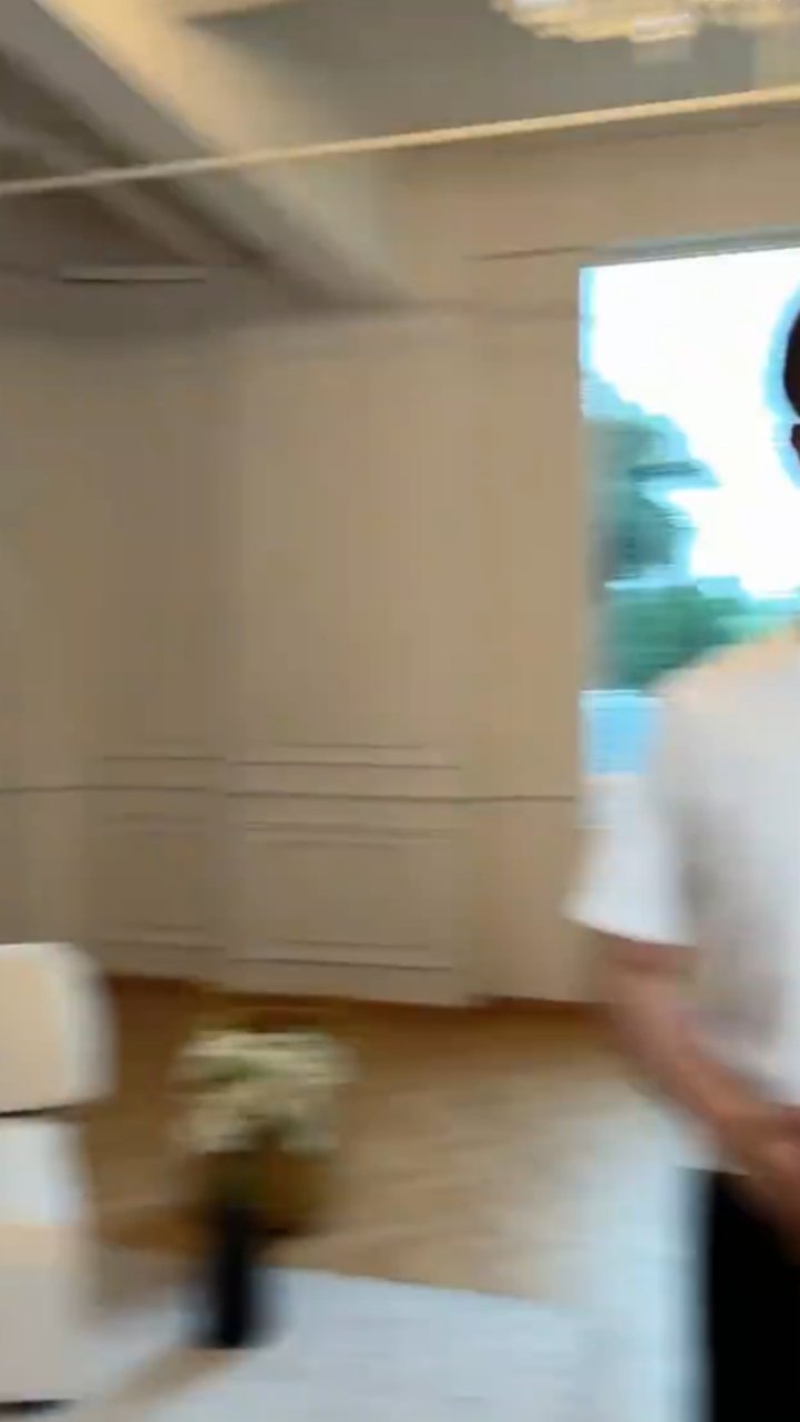 许凯火场追凶soso抖🎶营业，白切黑！这妥妥的学长啊！都超帅～被这美貌爆击了戴