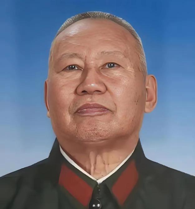 1978年，原空军副司令张积慧被解除职务，被关押两年，1980年转业到地方，连降