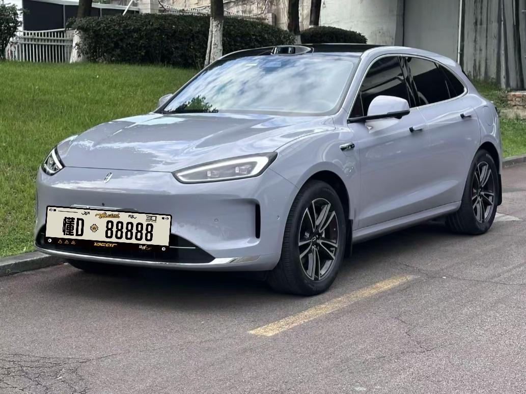 想要一台带智能配置，没有续航焦虑的家用新能源SUV，二手问界M5是很多家庭的首选