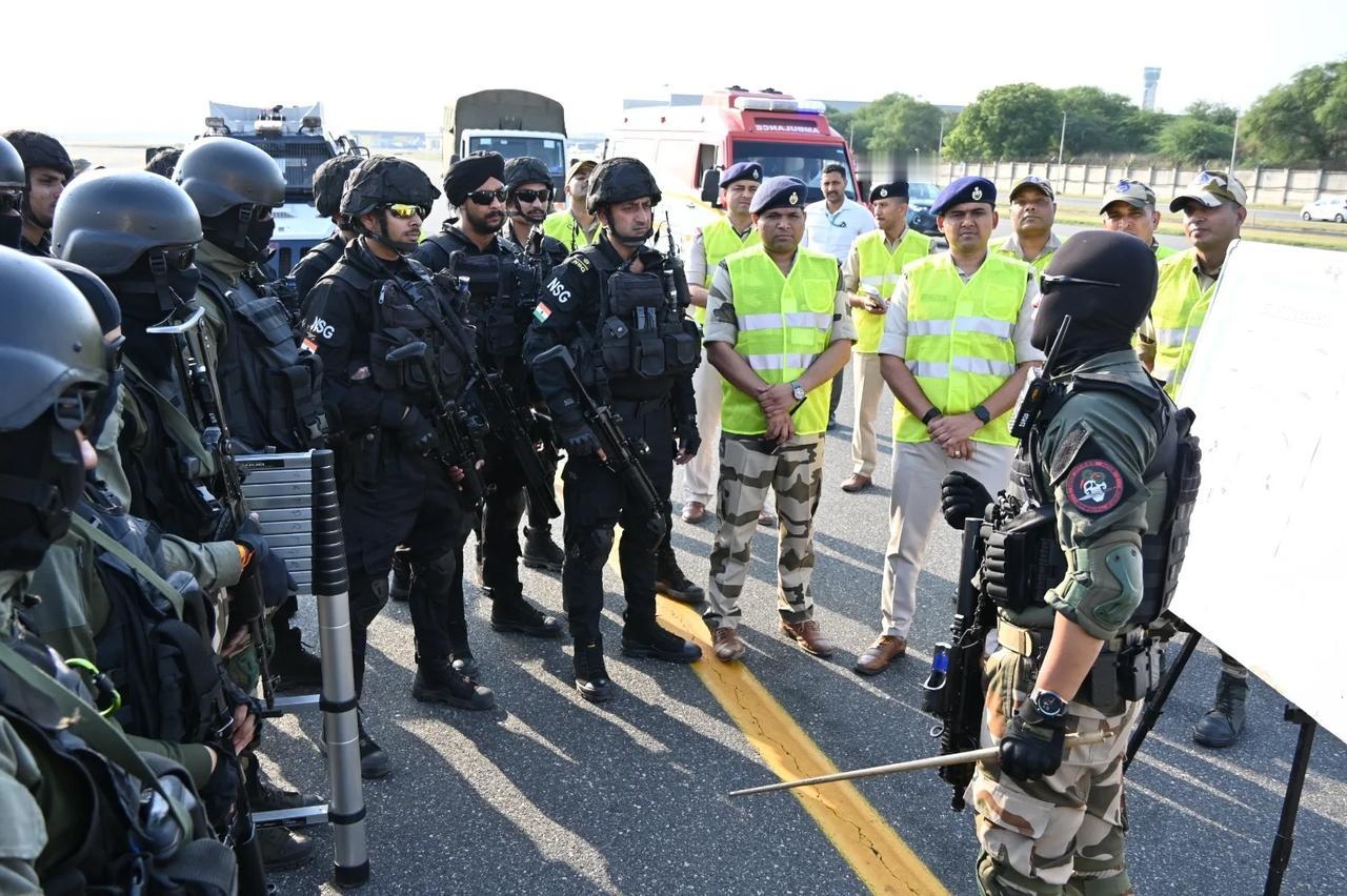 印度特警与国家安全卫队NSG，俗称黑猫