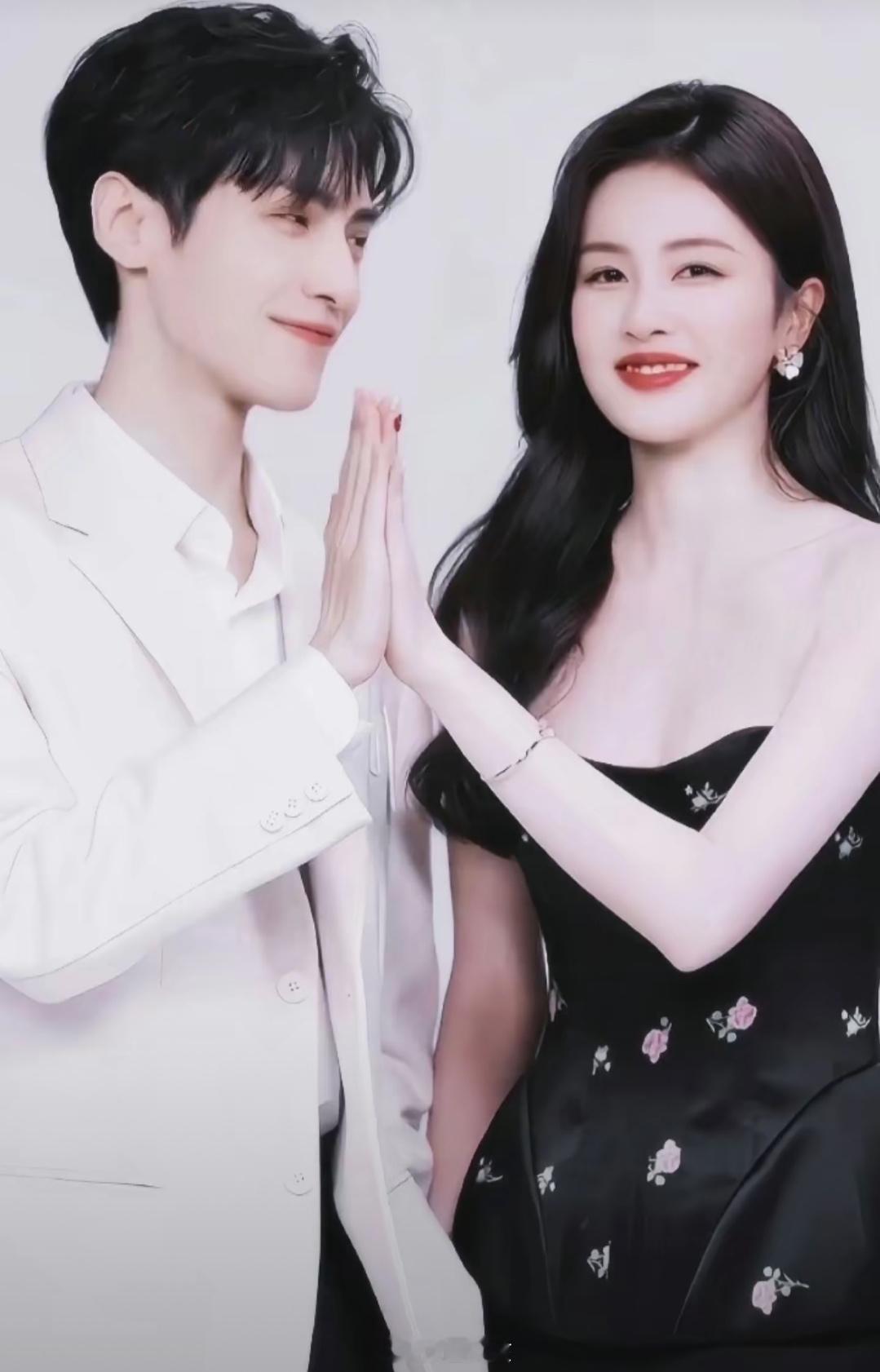 #曝白鹿张凌赫早分手了#张凌赫知道不知道他又追人又分手的吗？？？白鹿张凌赫，他们