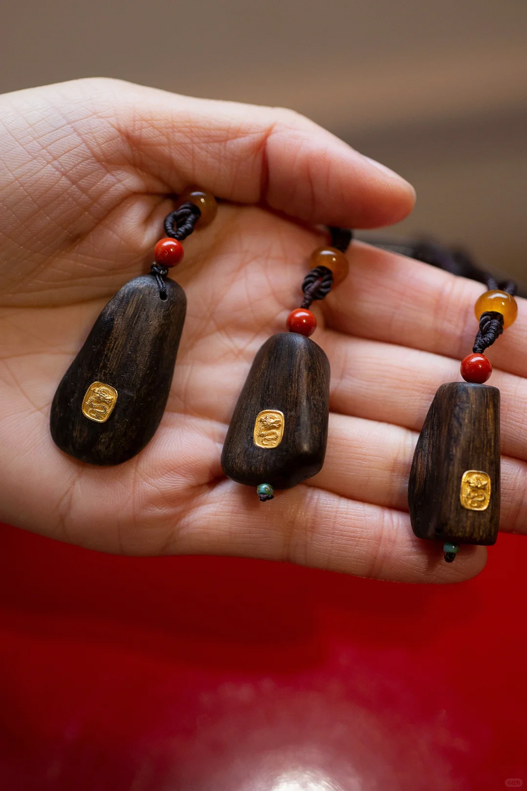 龙🐲年 一定要给自已安排个龙牌