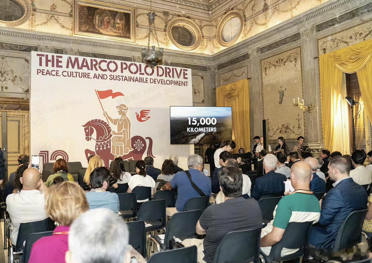 比亚迪这次真有点东西，罗马出发43天、15000公里横穿欧亚十多国，还是纯电长途