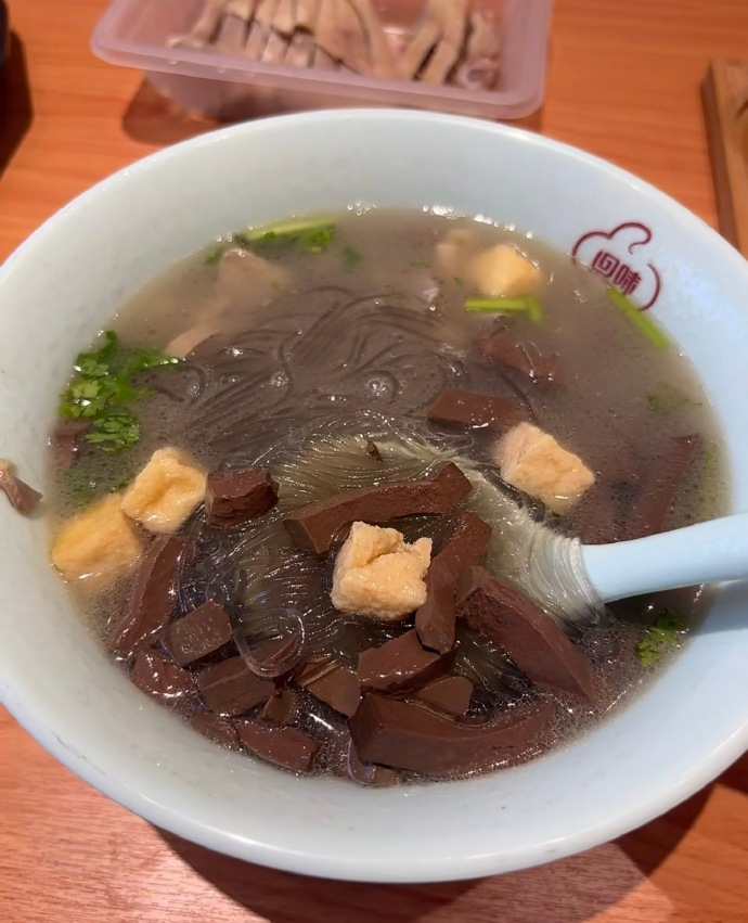1元吃粽子自助餐是什么体验  没去过南京品尝当地美食，正好借着这次活动好好感受一