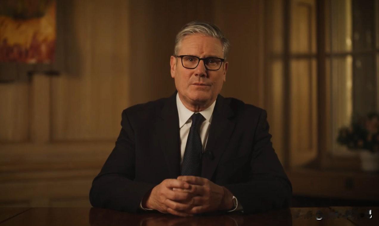 英国首相斯塔默表示，英国脱欧对本国经济造成了显著损害，基于现实情况，确实需要与欧