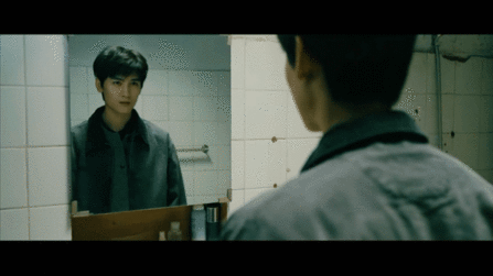 黄俊捷新剧还原犯罪现场好吓人 黄俊捷双重人格演得我头皮发麻 光明与黑暗只隔了一个