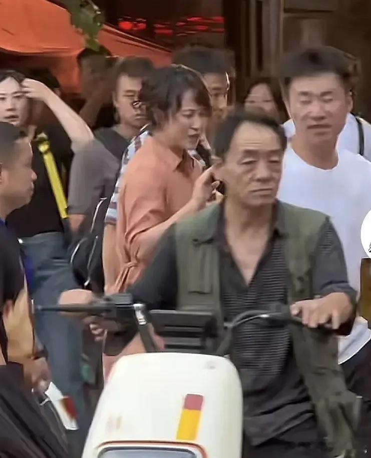 范丞丞，马丽新片《千金不换》路透 ，范丞丞演的是自闭症孩子，丞丞这次是很有挑战的