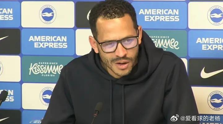 英超第34轮的一场焦点对决在布莱顿的美国运通社区球场打响，主场作战的布莱顿以3-