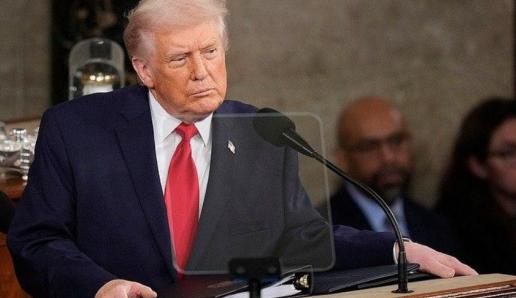 特朗普这辈子的终局，跑不出三条路，第一条，死在枪口下，美国国内想他死的人不在少数